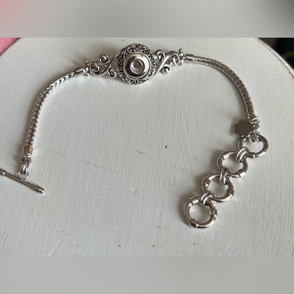 Magnolia & Vine 12mm Snap Bracelet